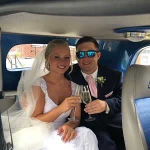 Meet your Posher, Levi